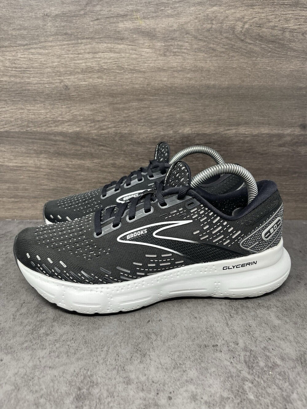 Brooks Glycerin 20 Womens Size 8.5 Black White Alloy Running Walking Shoes
